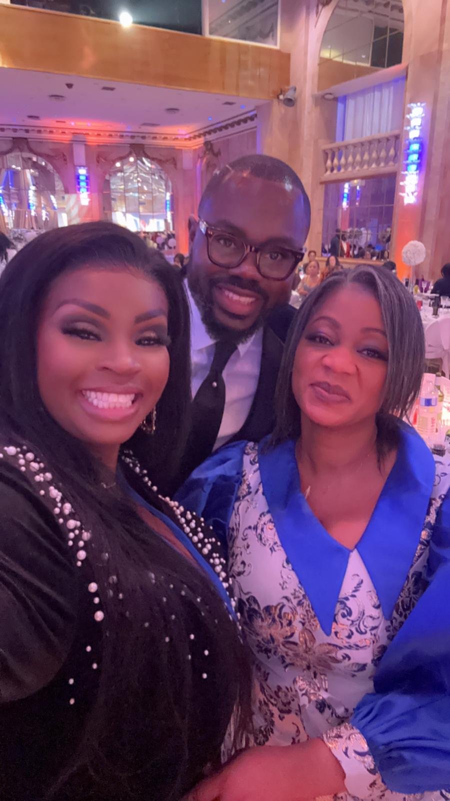 invites-au-gala-de-charite